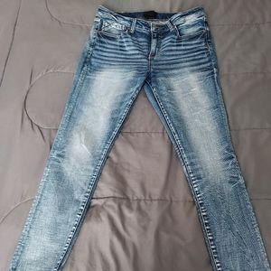 Buckle Jeans